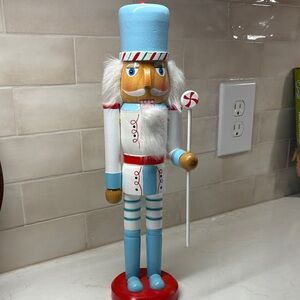 Nutcracker Figurine White, Aqua and Red,  Works